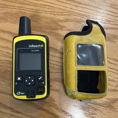 DeLorme inReach SE GPS SOS Digital Hiking Device Yellow Black Plastic Case