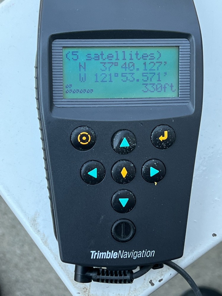 Trimble Navigation 17319 Scout Master GPS Unit – Rechargeable with Accessories