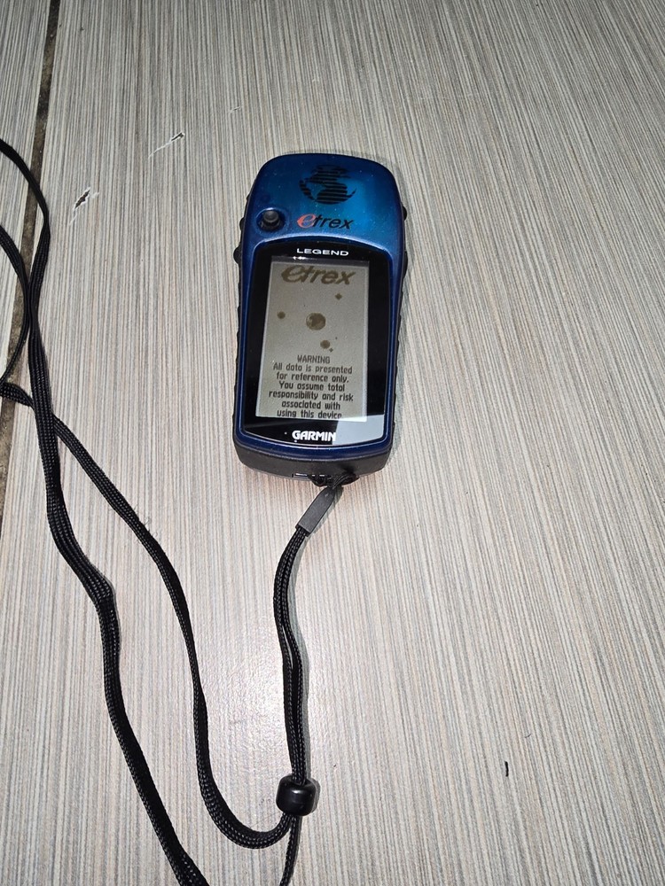 Garmin eTrex Legend Handheld GPS With Cover used