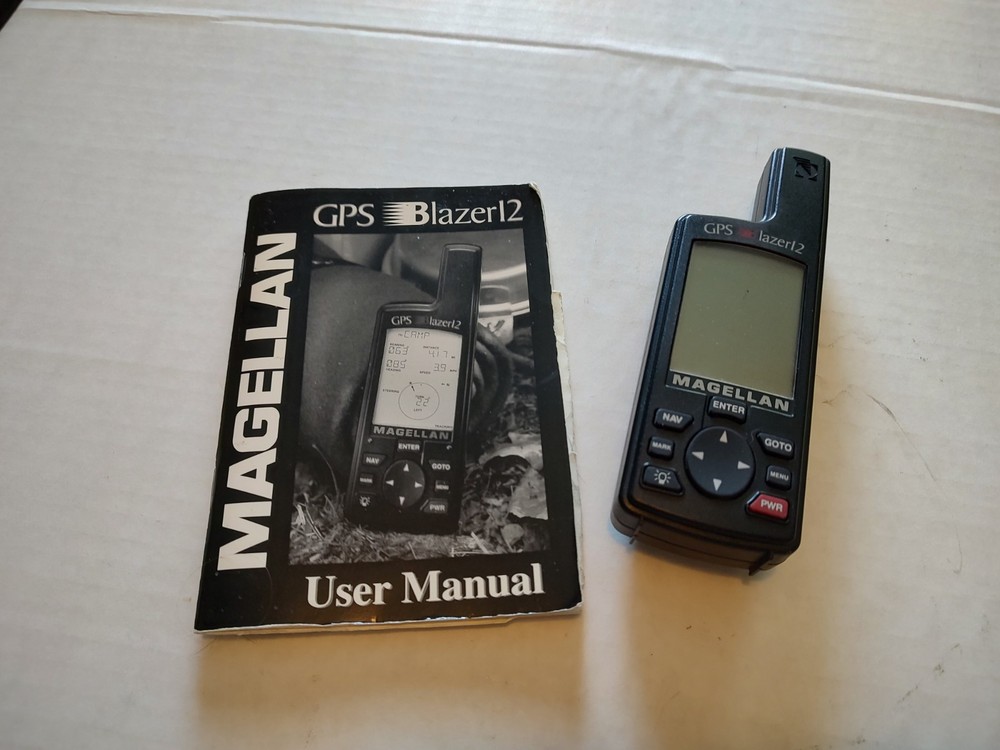 Magellan GPS Blazer 12 Satellite Navigator Pocket SizeGPS Hiking Parts Or Repair