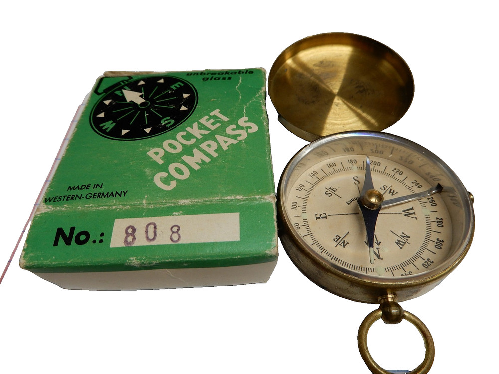 Vintage Pocket Compass Unbreakable Glass Made in Western Germany Box No. 808