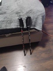 Adjustable Aluminum Trekking Poles Black Red Gray Contoured Grip Twist Lock Pair