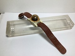 VINTAGE 1950’s ERA CELLULOID WRISTBAND COMPASS LEATHER BAND WORKS W/ORIG CASE