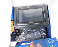 TomTom XXL 540-T Lifetime Maps Traffic Edition US, Canada, Mexico GPS New O-Box