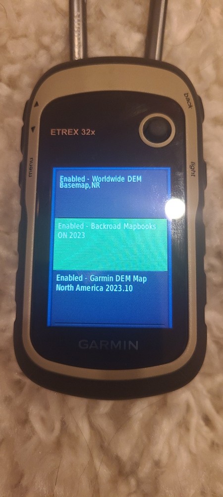 Garmin eTrex 32x Rugged Handheld GPS Package