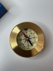 METAL COMPASS