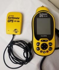 DeLorme Earthmate PN-20 Handheld 2.2 in. Screen Hiking GPS & LT-40 Receiver