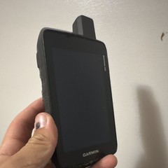 Garmin Montana 700i Handheld Hiking GPS, 5 in Display, Bluetooth, Black