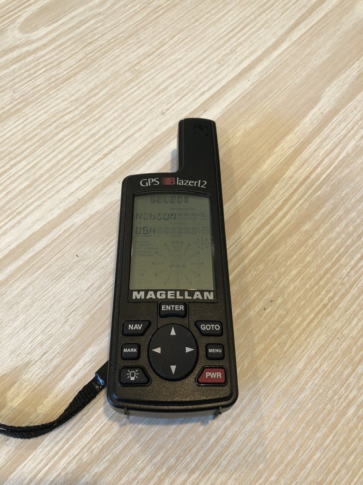 Magellan GPS Lazer12 – Satellite Navigator ( Tested ) Turns on and off