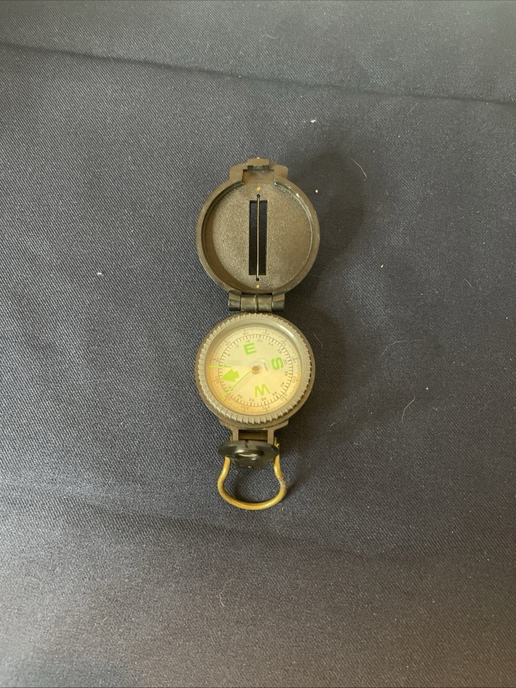 Vintage Engineer Directional Compass Lensatic Metallic Black in Color WORKING
