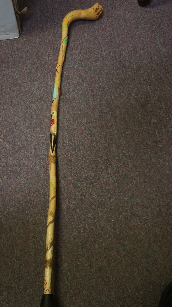 36″ DECORATIVE WOOD WALKING STICK OR CANE-USE OR DECORATION NOT COLLAPSIBLE