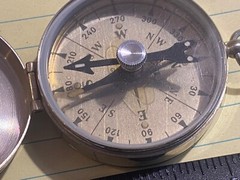 VINTAGE WEST GERMAN EDGE MARK Liquid Filled Compass GLASS & CHROME -GLOW IN DARK