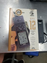 Garmin GPS 12 Handheld with Box Case Manual