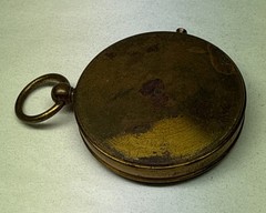 Old Antique Brass German Pocket Compass No East O Odd 1 5/8” Dia 3/8” Tall Lock