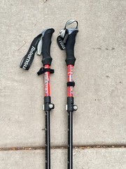 Set of Rebornsun Folding Trekking Poles 110-125CM .. 10Y
