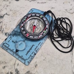 Turn On Sport Compass Clear Blue Orienting Hunting Hiking Exploring
