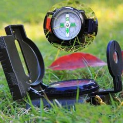 Professional Military Style Liquid Metal Body Compass Navigation Survival Hiking