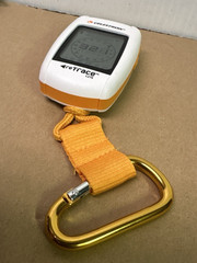 Celestron Retrace Deluxe Handheld GPS Navigator Clip On w/ Case Owners Guide EUC