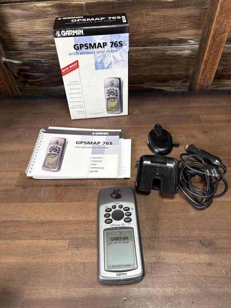 Garmin GPSMAP 76S Handheld GPS Chartplotting Receiver Hiking & Boating
