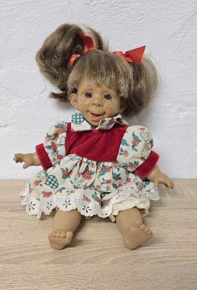 Artist doll vinyl doll Art Marca 27 cm Spain collector rarity Vintage