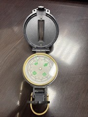 Vintage Engineer Directional Folding Compass Pocket size black 1970s