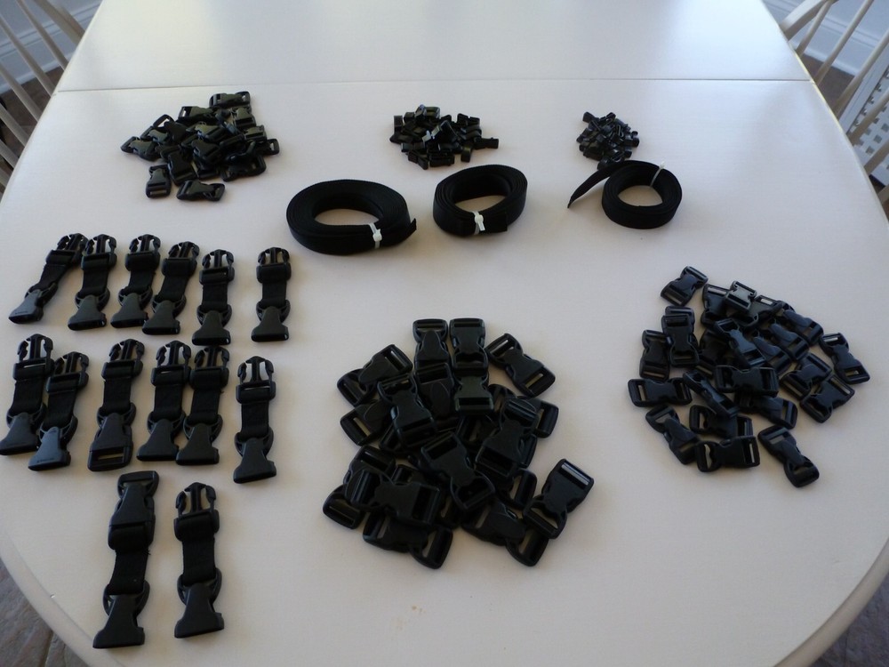 LARGE SELECTION OF INTERLOCKING FASTENERS AND WEBBING
