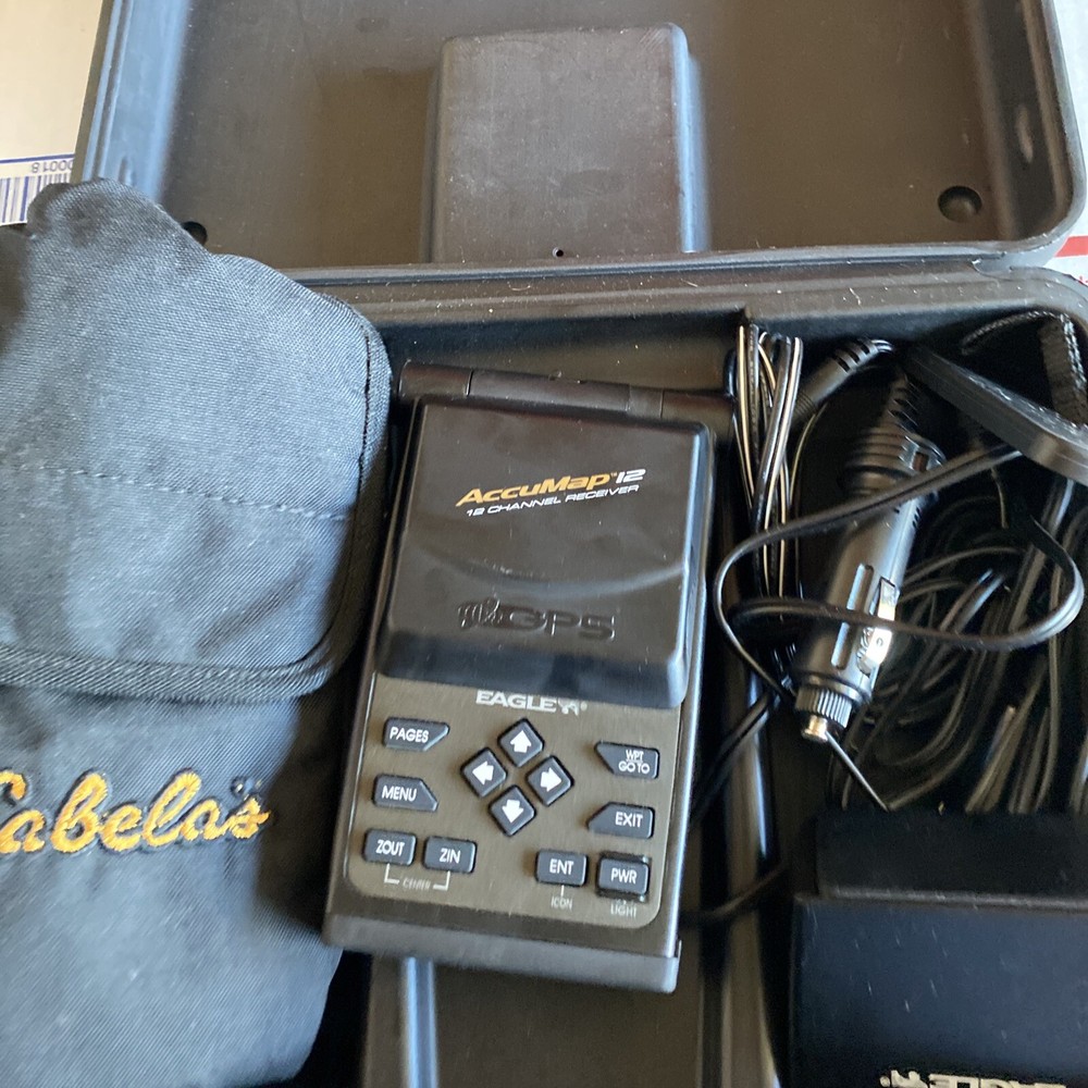 USED Eagle AccuMap 12 W/ New York North And West Cartridges/ Case/ Charger Clean