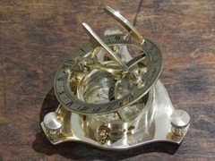 Vintage Brass Finish Sundial Compass Navigation Instrument Best Gift Item