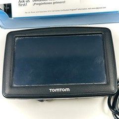 TomTom XL 335 SE Special Edition Car GPS Maps 4.3″ LCD w/ Mount Box & Manual