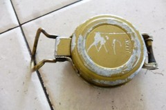 VINTAGE UNBRANDED MILITARY STYLE LIQUID FILLED LENSATIC COMPASS – JAPAN