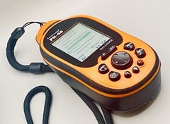 A040 GPS Navigator Delorme Earthmate PN-40 Color Screen Handheld Navigation