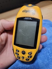 Magellan eXplorist 200 Handheld GPS Unit Waterproof Hiking Geocache Portable