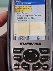 Lowrance iFinder H20c Handheld Mapping Gps Receiver W Manual Tested Works