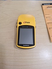 Garmin Etrex VENTURE HC Series Handheld GPS “for Parts – No Power !!” Sold As Is