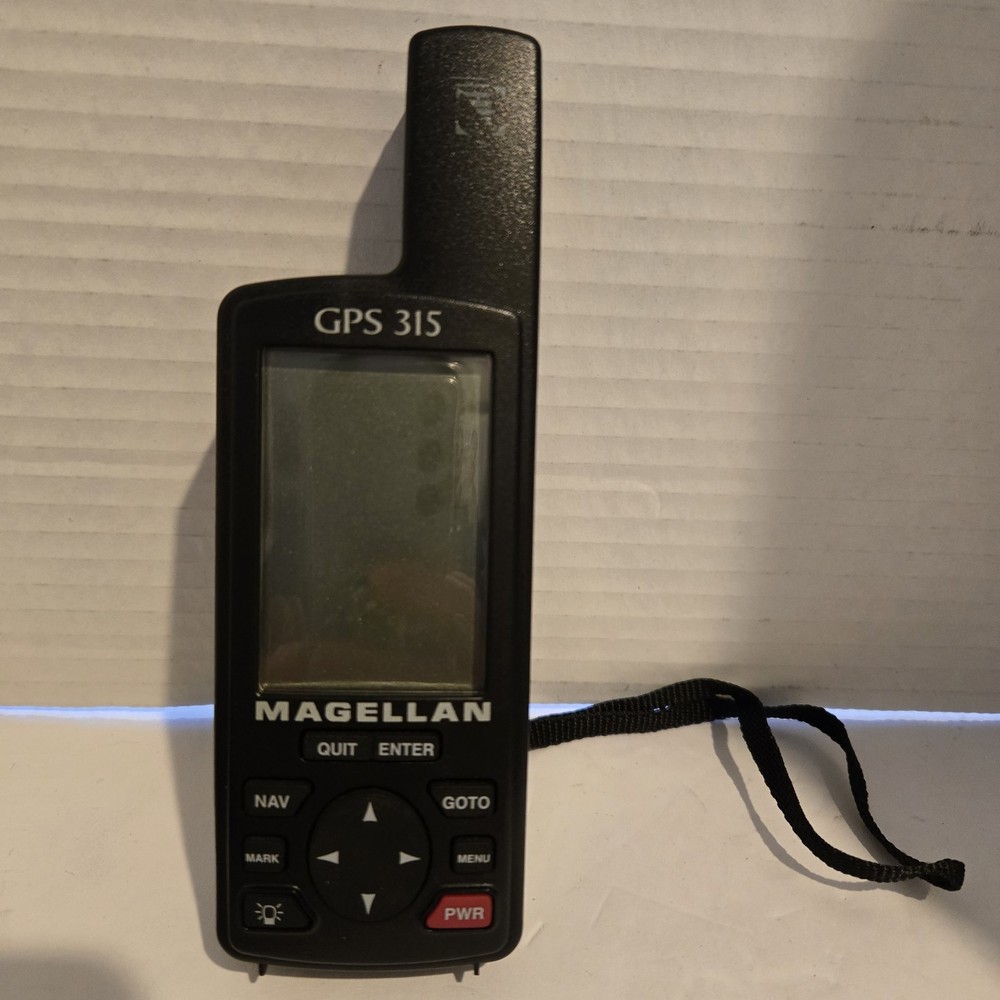 MAGELLAN 315 Portable GPS Navigator Boating Fishing Hunting Hiking W Case Works
