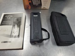 Garmin GPS 12 Handheld with Box Case Manual
