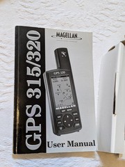 MAGELLAN GPS 315 Handheld Outdoor Navigation and Carry Case