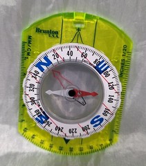 BRUNTON Classic Compass 9020G Optic Green Baseplate Map Compass Rotating Analog
