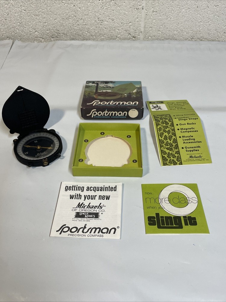 1970 Era Uncle Mike’s Sportsman Precision Black Crackle Finish Compass NIB NOS
