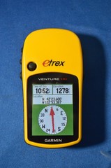 GARMIN eTrex Venture HC Handheld Satellite GPS Navigation – Excellent
