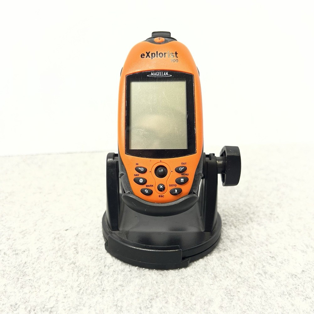 Magellan eXplorist 100 handheld GPS & Cradle Mount Working