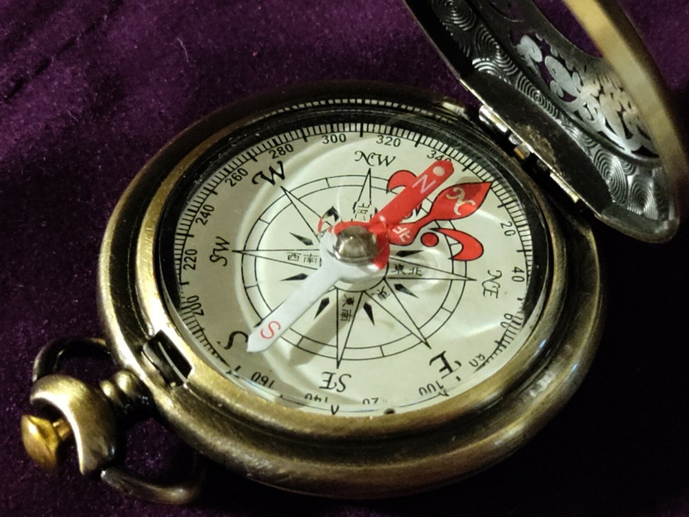 Push Button Heavy Brass Ornate Compass with Velvet Bag