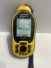 – DeLorme Earth mate GPS PN-20 With Case Tested Appears Unused