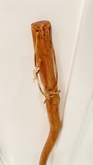 Brazos Handcrafted Free-Form Hawthorn Wood Walking Stick – 43.5″ Hiking Cane