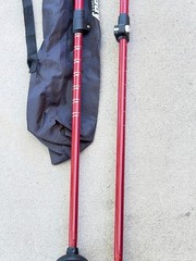 Set of Trail Buddy Trekking Poles 105-135CM Red .. 13F