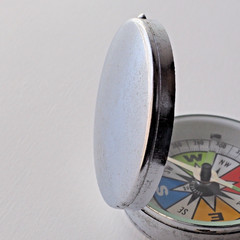 Vintage YCM Pocket Compass Made in Japan Working Needle Stopper Flip Lid Case