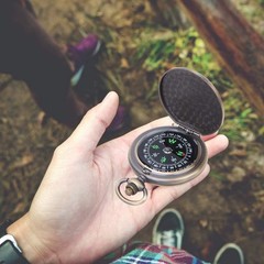 Pocket Compass, Style Vintage Compass, Alloy Camping Survival Compasses for H…