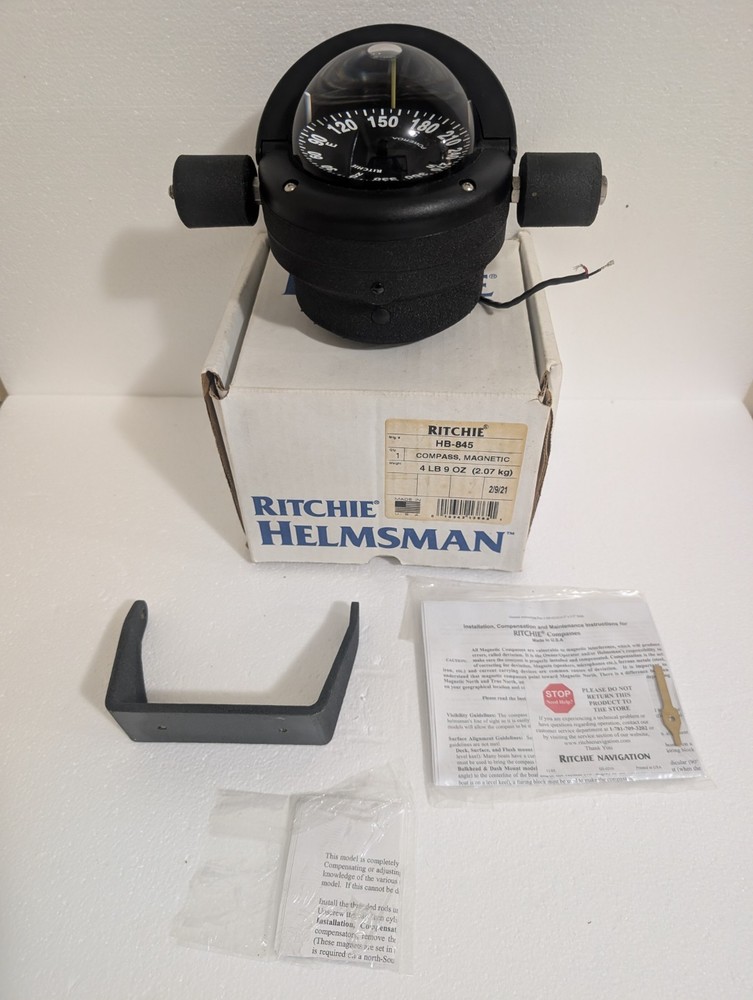 Ritchie Hb-845 Helmsman Steel Boat Compass Bracket Mount Black.