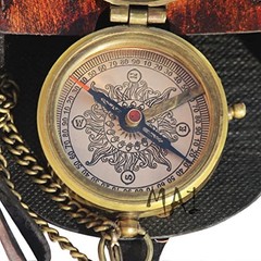 Antique Pocket Compass for Hiking & Camping – Engraved Nautical Navigation Tool