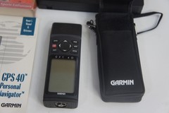 Garmin GPS 40 Black Outdoor Personal Handheld Navigator- UNTESTED – TURNS ON